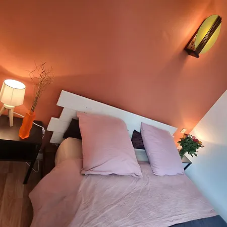 Сasa de vacaciones Dans Un Village De Caractere *