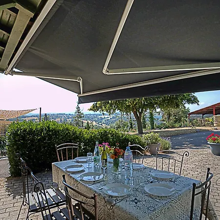 Сasa de vacaciones Dans Un Village De Caractere *